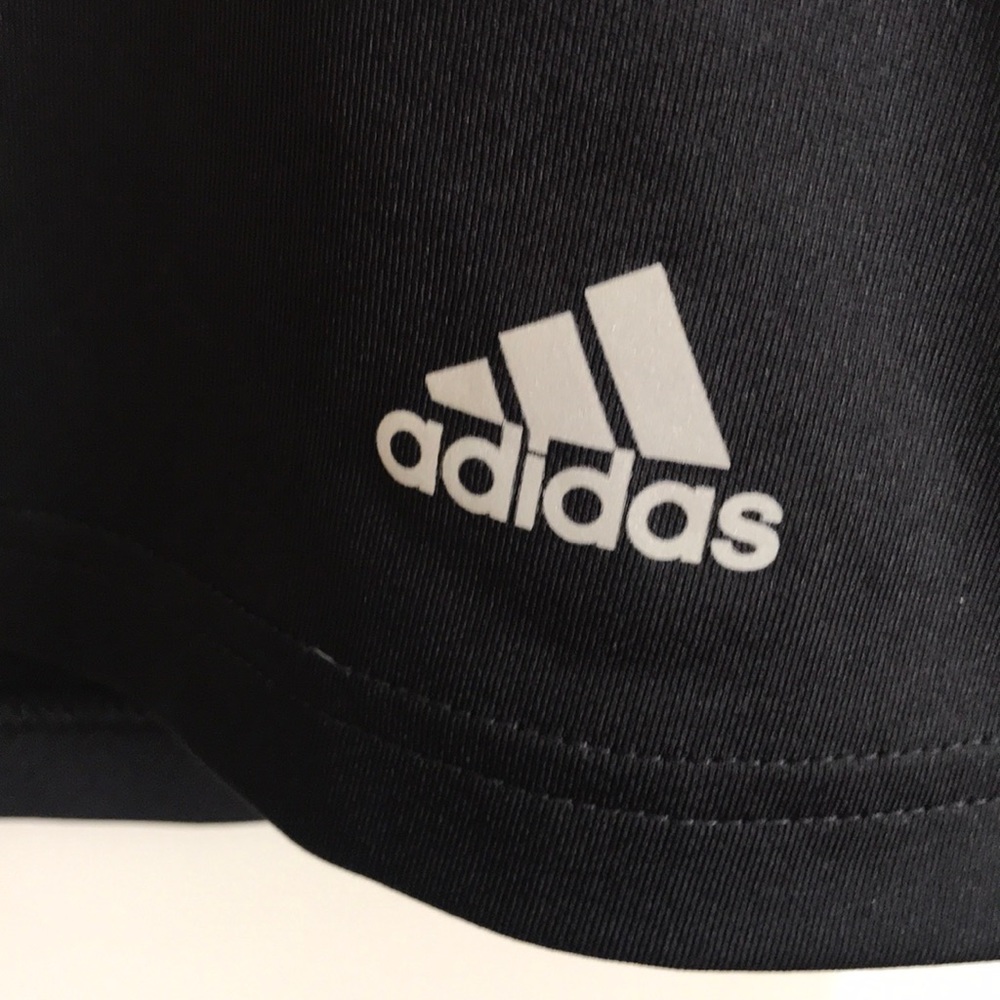 Adidas skort - Picture 2 of 6